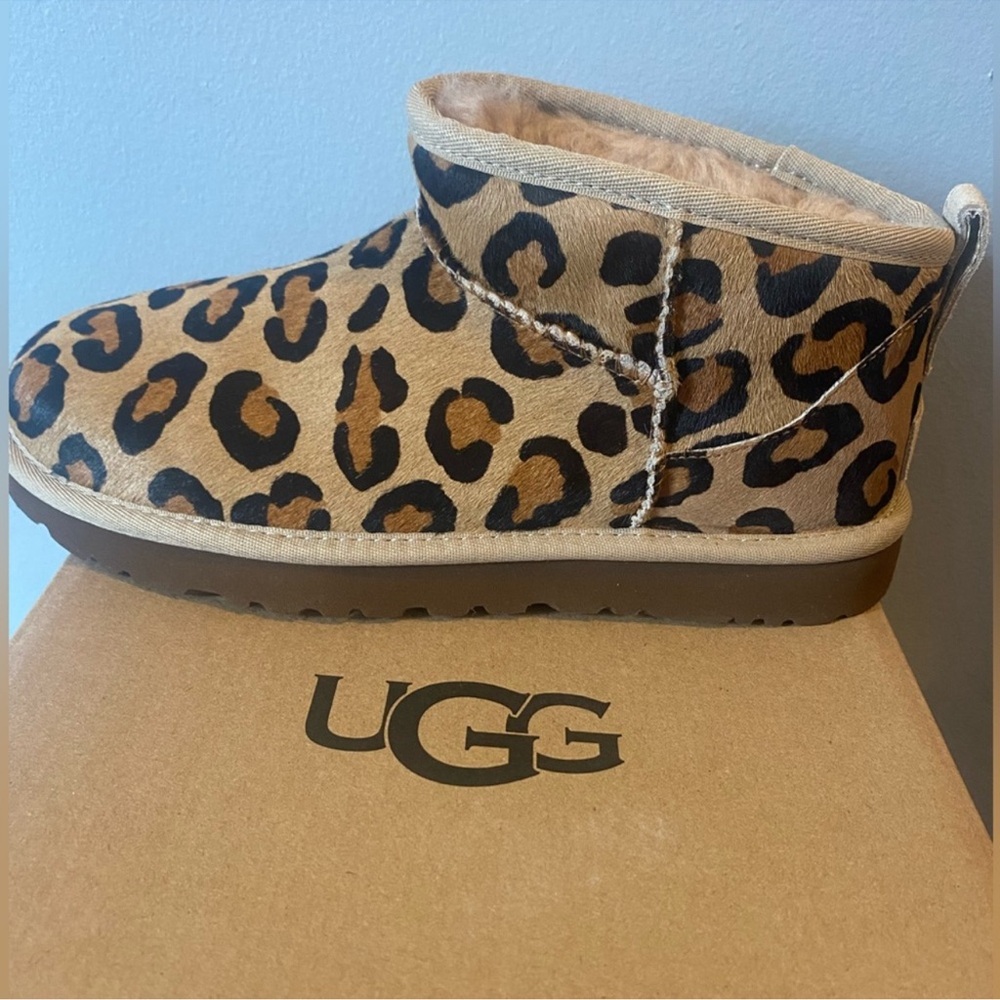 UGG classic ultra mini spotty